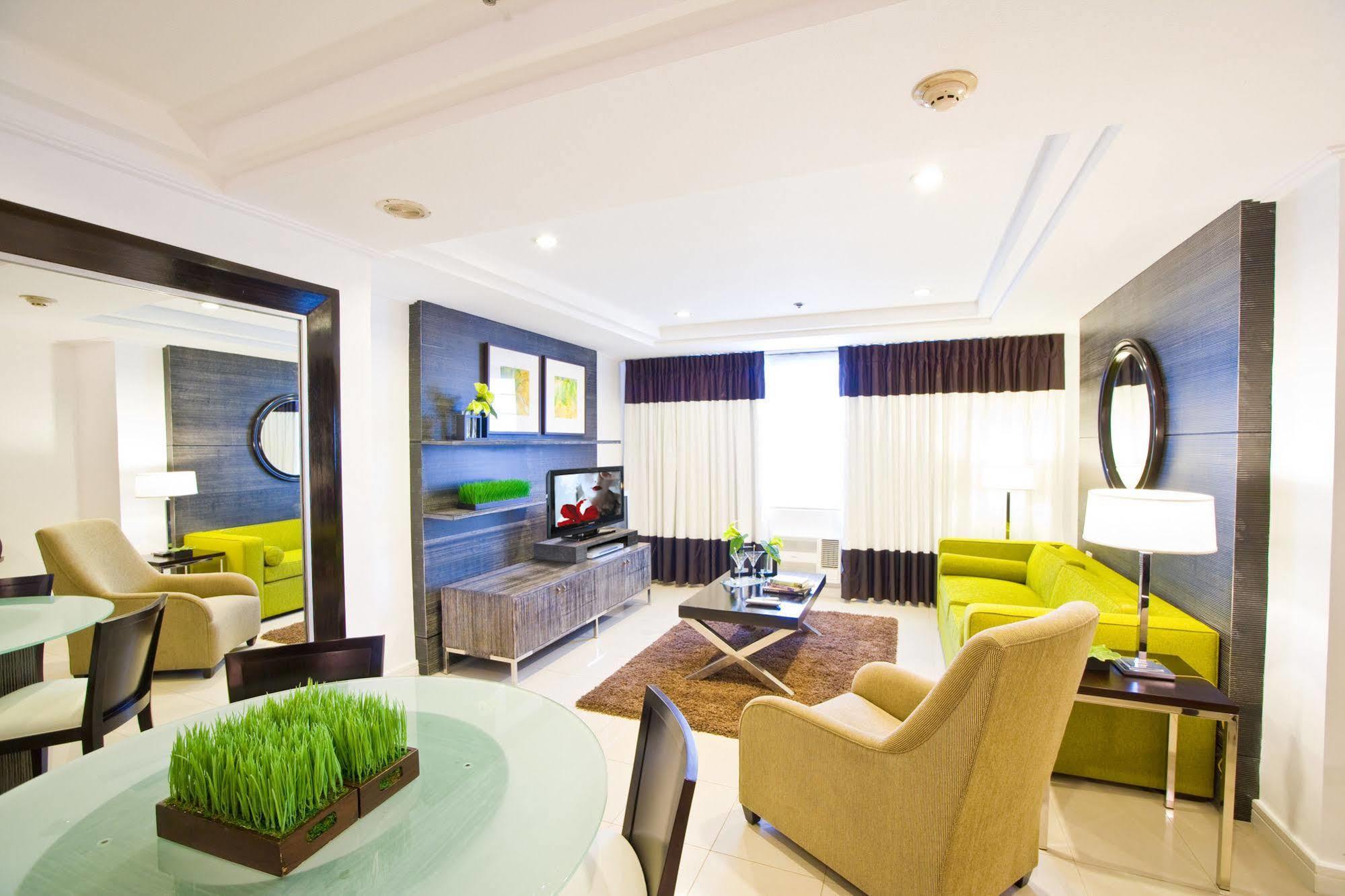 Hotel Astoria Plaza Pasig City Exterior foto